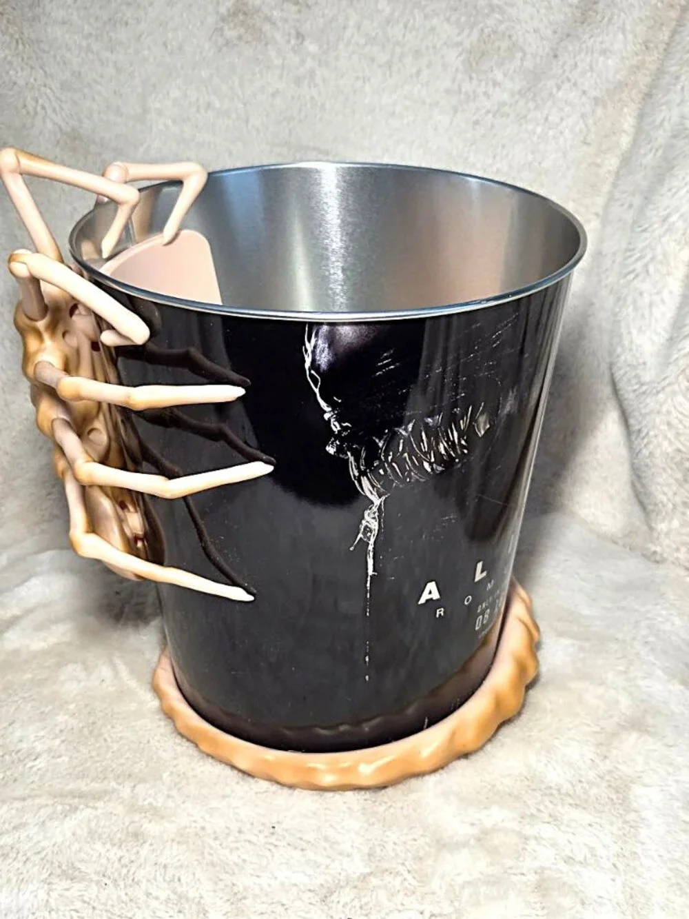 Alien Romulus AMC Exclusive Facehugger Popcorn Bucket 2024 Movie Collectible
